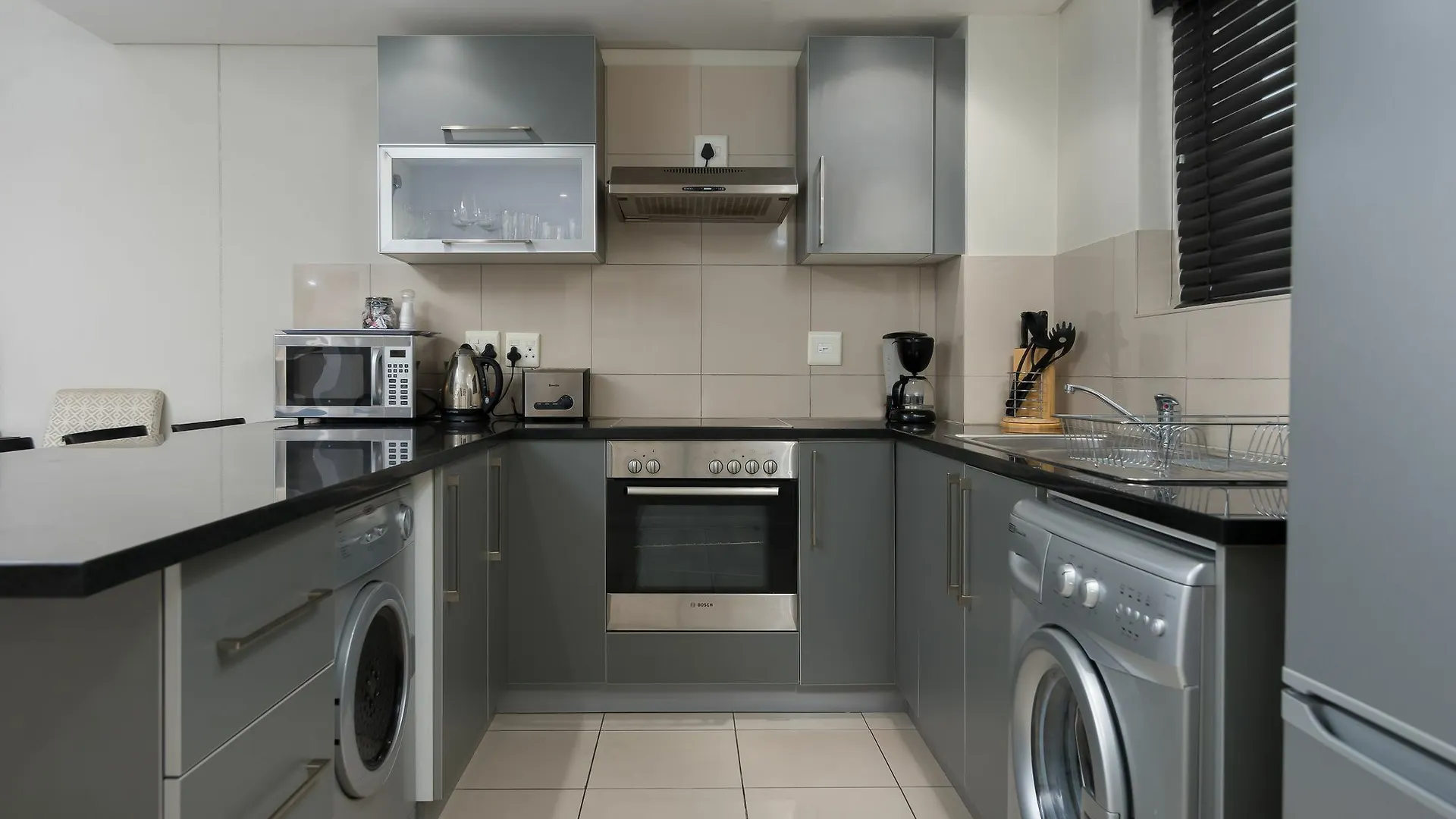 Flatrock 905 Apartment Cape Town